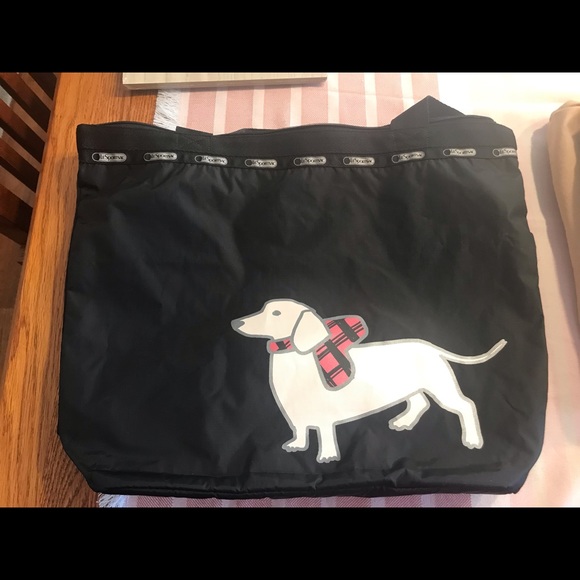 EUC LeSportsac Large Black 2-Sided 2 Different Dog Print Nylon Tote - Picture 2 of 10